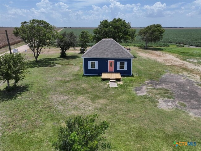 7296 FM 234 in Edna, TX - Building Photo - Building Photo