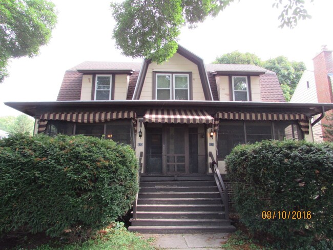 property at 123-125 S Brittingham Pl