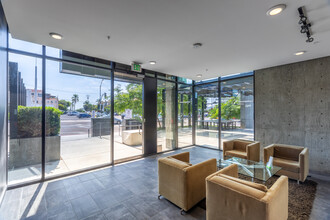 Mr. Robinson Lofts in San Diego, CA - Building Photo - Interior Photo