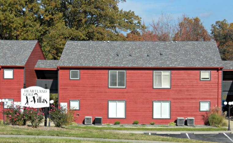 Heartland Golf Villas in Elizabethtown, KY - Building Photo