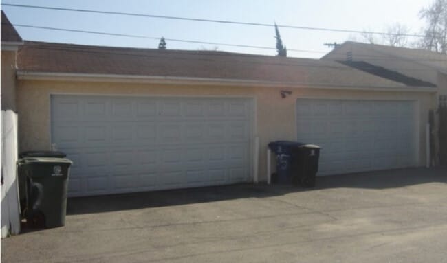 607 N Rosemary Ln in Burbank, CA - Building Photo - Building Photo