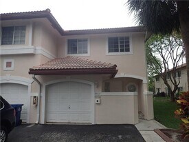 8965 NW 38th Dr in Coral Springs, FL - Building Photo