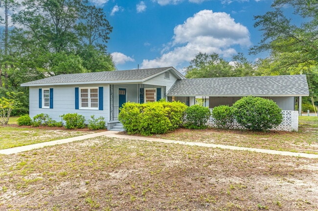 44 Oxford St in Defuniak Springs, FL - Building Photo - Building Photo