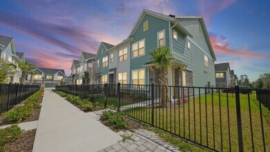 11103 Quantum Ct in Jacksonville, FL - Building Photo - Building Photo