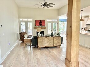 427 Lakeview Dr in Hampstead, NC - Building Photo - Building Photo