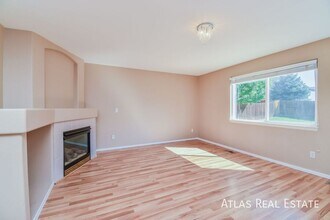 5950 Dolores St in Colorado Springs, CO - Building Photo - Building Photo