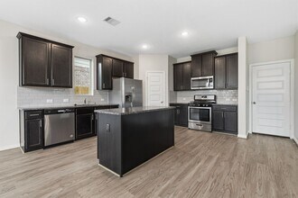 12806 Crombie Dr in Atascocita, TX - Building Photo - Building Photo