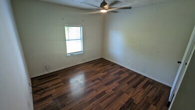 1607 Bells Dr in Denison, TX - Building Photo - Building Photo