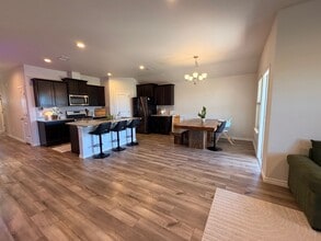 2765 Excelsior Blvd in Corpus Christi, TX - Building Photo - Building Photo