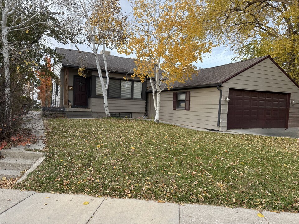 1831 Parleys Canyon Blvd in Salt Lake City, UT - Building Photo