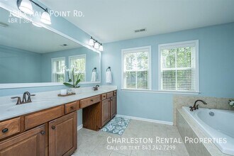 1883 Hall Point Rd in Mount Pleasant, SC - Building Photo - Building Photo