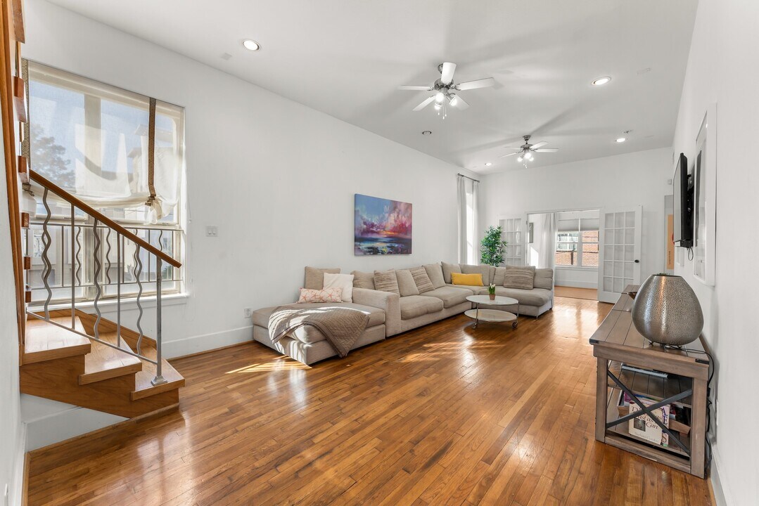 315 Fairview St in Houston, TX - Building Photo