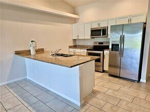 545 SE 4th Terrace in Cape Coral, FL - Building Photo - Building Photo