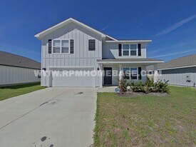 336 Flounder St in Crestview, FL - Building Photo