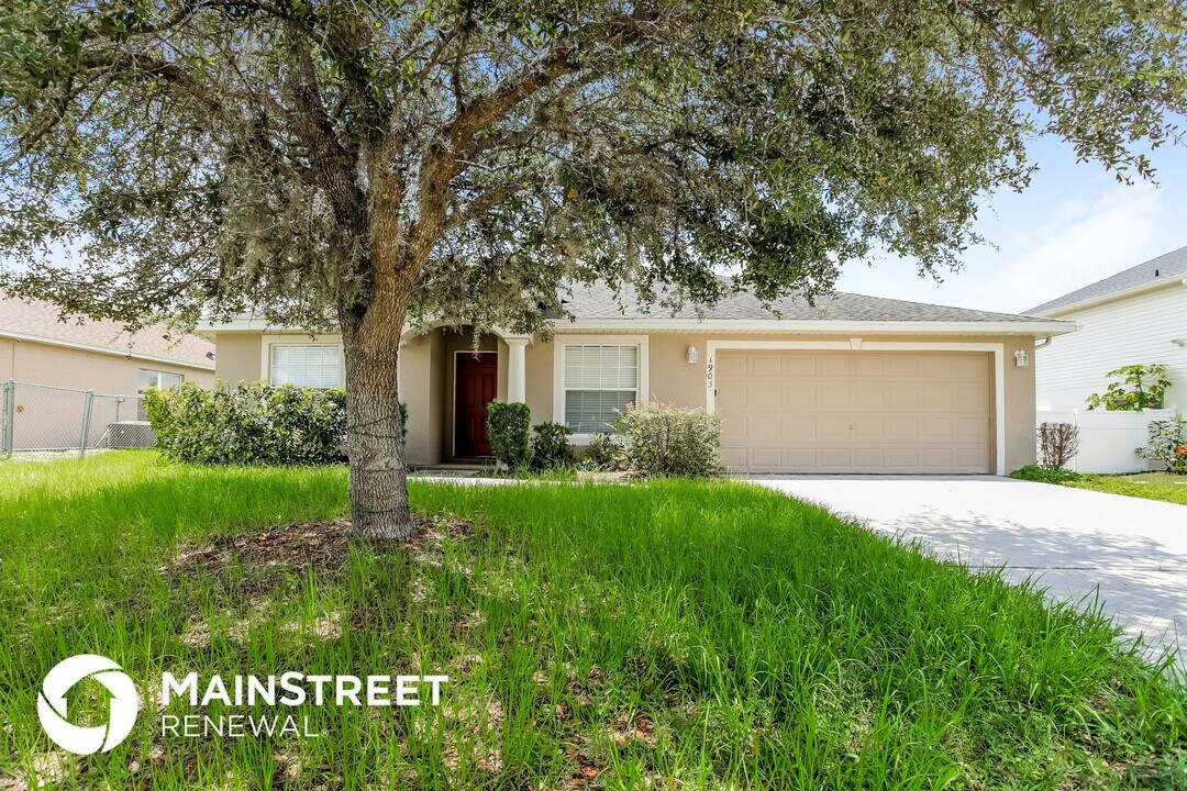 1903 Ray Pl in Kissimmee, FL - Building Photo