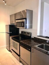 1000 Meridian Ave, Unit 4 in Miami Beach, FL - Building Photo - Building Photo