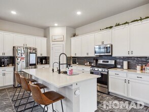 1953 Colonial Ave in New Braunfels, TX - Foto de edificio - Building Photo