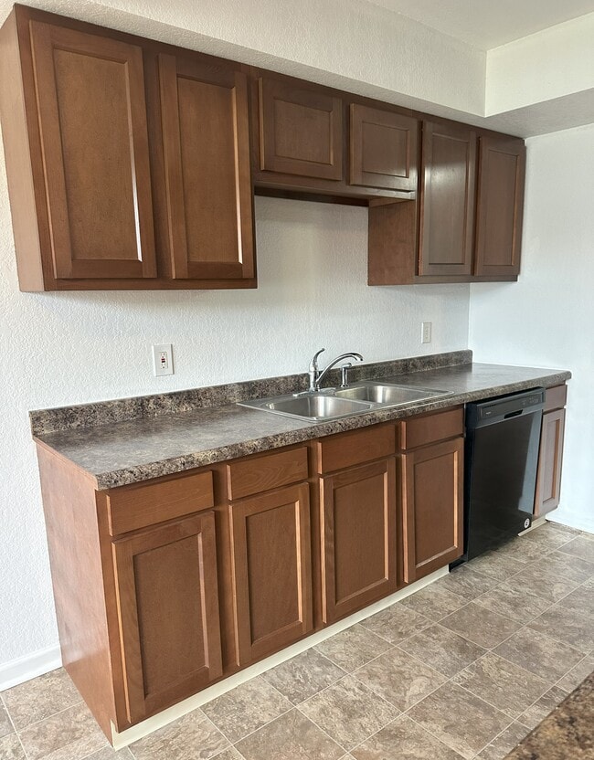 1029 N Lincoln St in Peru, IN - Building Photo - Building Photo