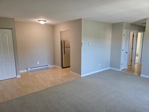 308 Laval Hts, Unit #31 in Versailles, KY - Building Photo - Building Photo