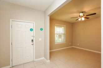 5312 Levana St in Palmetto, FL - Building Photo - Building Photo