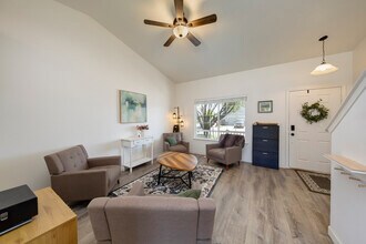 3600 E Emory Ave in Nampa, ID - Building Photo - Building Photo
