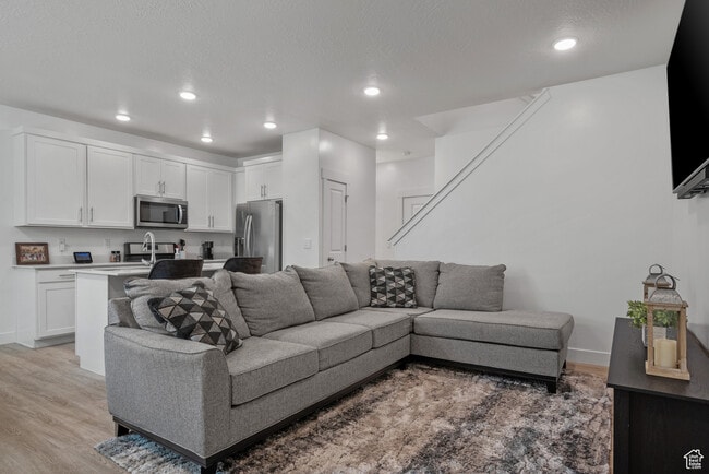 898 N 1120 E in Spanish Fork, UT - Building Photo - Building Photo