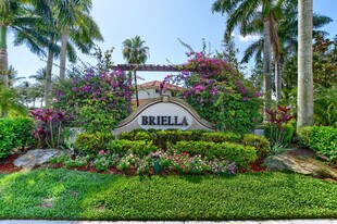7406 Briella Dr in Boynton Beach, FL - Building Photo