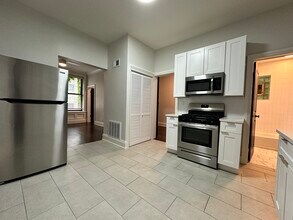 2120 W Lyndale St in Chicago, IL - Building Photo - Building Photo
