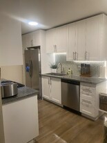 323 Montrose Dr in Folsom, CA - Building Photo