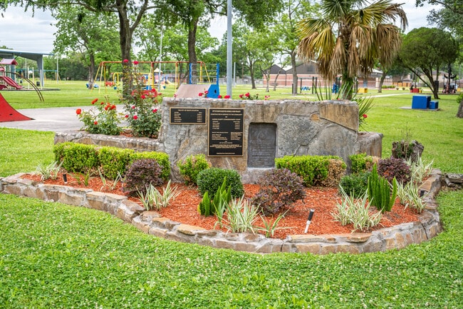 Apartments for rent in South Houston, TX