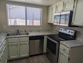 4437 E Covina St in Mesa, AZ - Building Photo - Building Photo