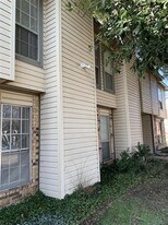 2739 Patricia Ln in Garland, TX - Building Photo