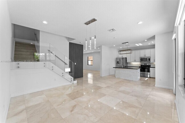 property at 870 NE 191st St