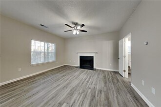 3310 N Winds Trail in Douglasville, GA - Building Photo - Building Photo