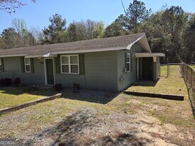 178 Carolyn Ave in East Dublin, GA - Building Photo