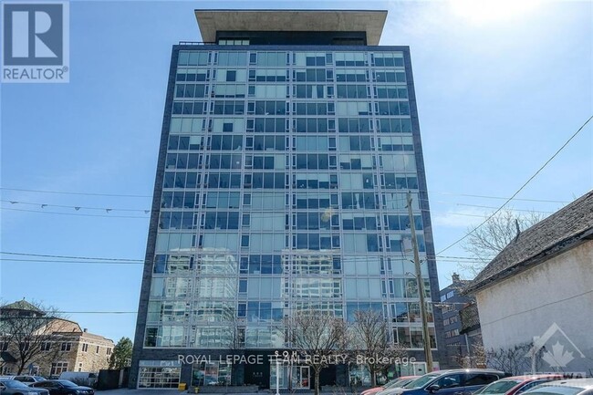 property at 300-300 Lisgar St