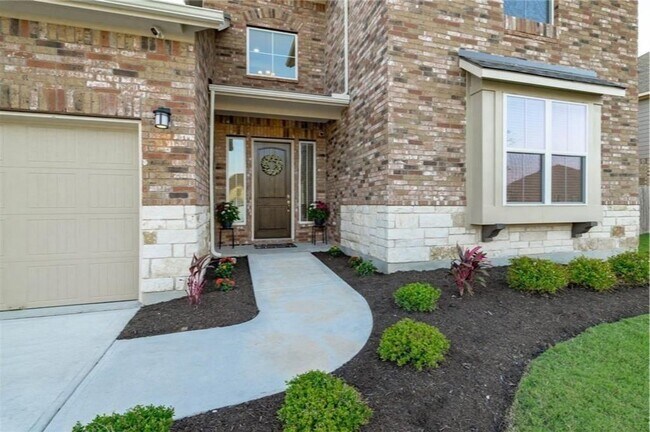 19209 Chayton Cir in Pflugerville, TX - Building Photo - Building Photo
