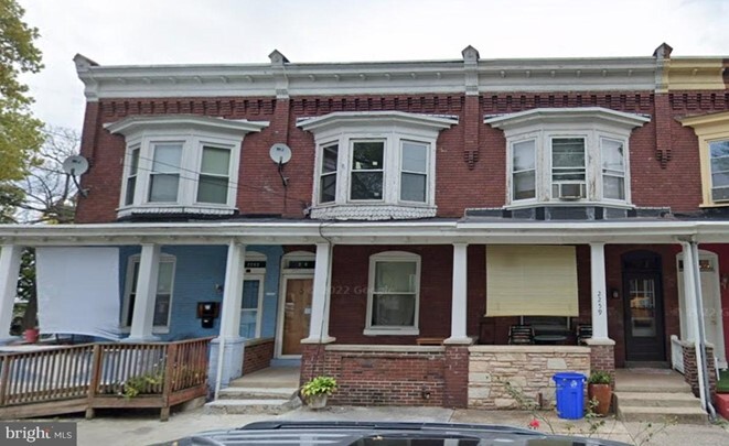 2261 Jefferson St, Unit 2 in Harrisburg, PA - Building Photo