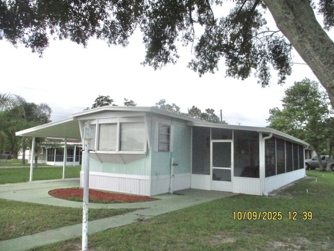 property at 1302 Arroyo Pkwy