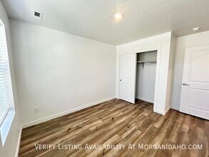 20376 Owl Creek Ave in Caldwell, ID - Building Photo - Building Photo