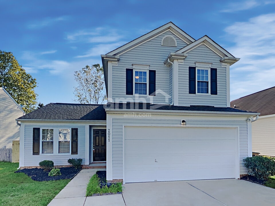 2011 Astoria Dr in Monroe, NC - Building Photo