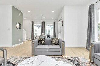 2722 Anita St in Houston, TX - Building Photo - Building Photo
