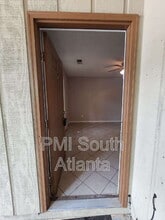 107 Spring Ct in Fairburn, GA - Building Photo - Building Photo