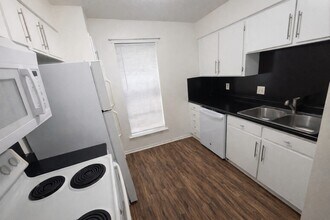 217 Church St in Galveston, TX - Building Photo - Building Photo