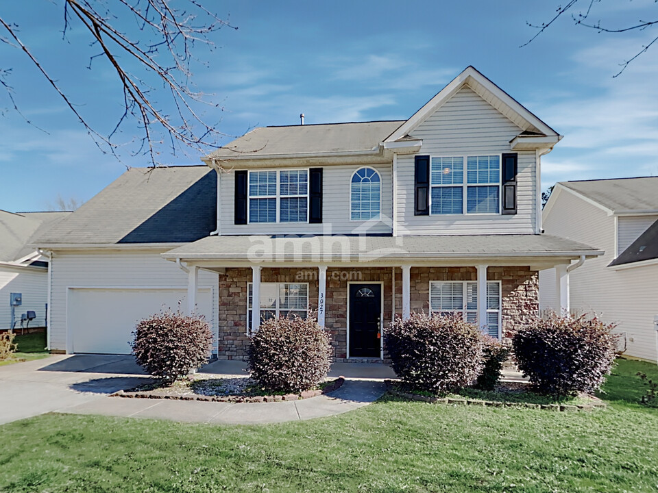 3027 Clover Rd NW in Concord, NC - Building Photo