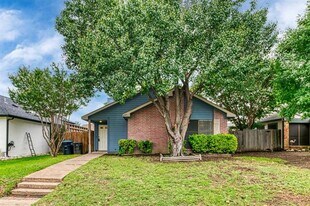 4721 Wineberry Dr in Fort Worth, TX - Building Photo