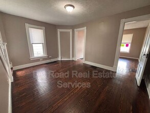 67 S McGee St in Dayton, OH - Building Photo - Building Photo