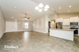 1426 SW 1st Terrace in Cape Coral, FL - Building Photo - Building Photo