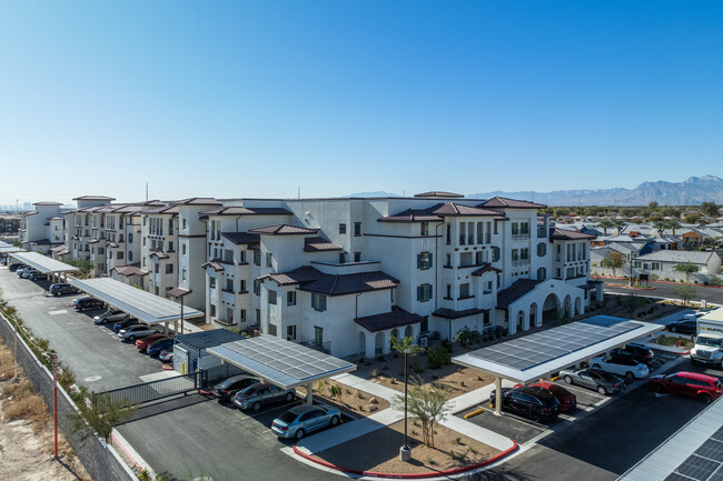 Rome South Senior Apartments in North Las Vegas, NV - Foto de edificio - Building Photo