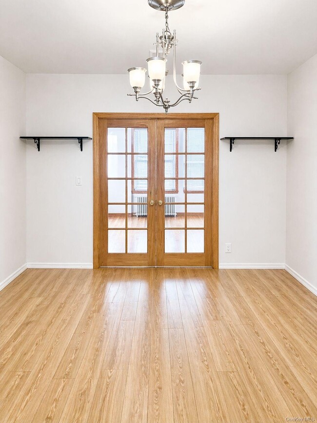 20-26-26 Himrod St in Queens, NY - Building Photo - Building Photo